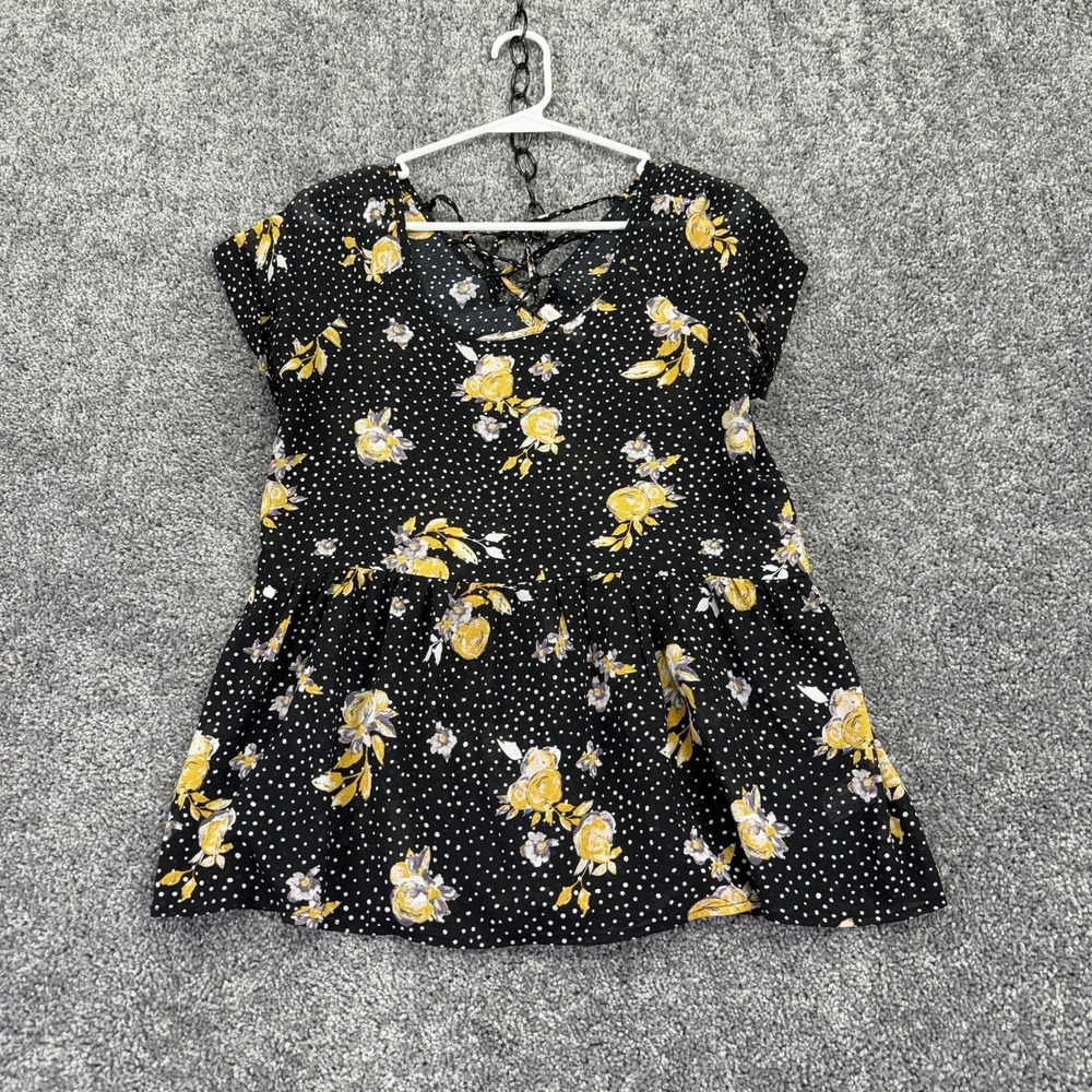 Xhilaration Top Womens M Black Floral Polka Dot Tunic Cap Sleeve Blouse Summer